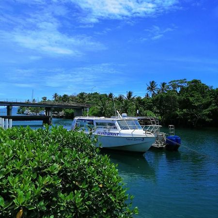 Club Oceanus Resort Pacific Harbour Exterior foto