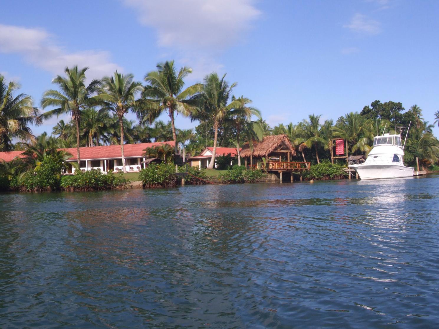 Club Oceanus Resort Pacific Harbour Exterior foto